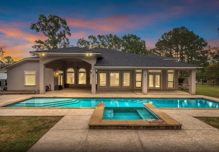 18763 Grand Harbor Pt